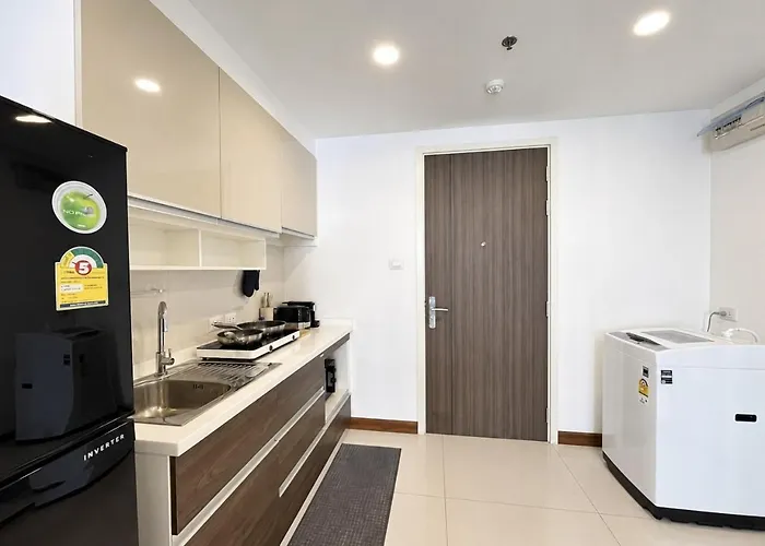 Walk To Bts L Large 49sqm L Near Iconsiam