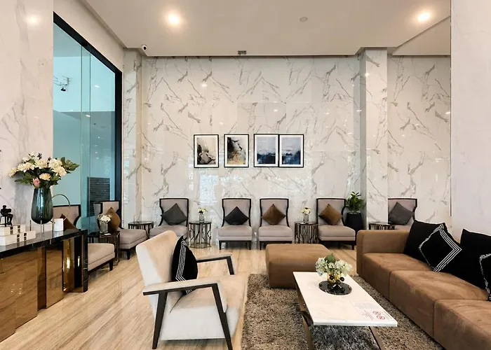 Walk To Bts L Large 49sqm L Near Iconsiam *